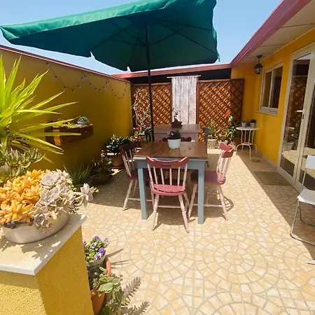House Vendégház Avola