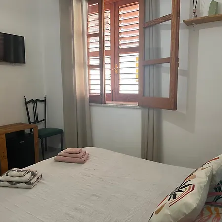 House Avola