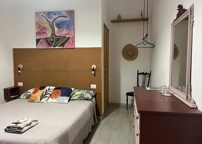 招待所 House