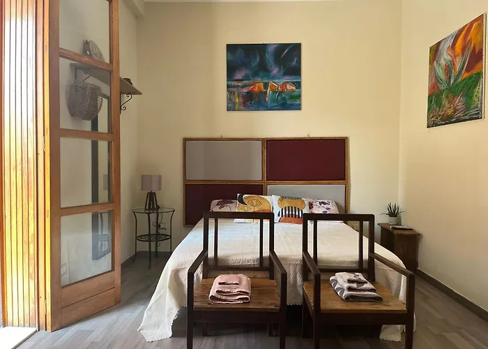 House 阿沃拉