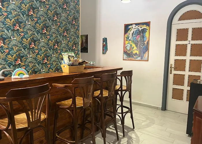 House 阿沃拉
